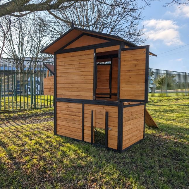 Poulailler Vorwerk 10 à 12 poules toit shingle noir