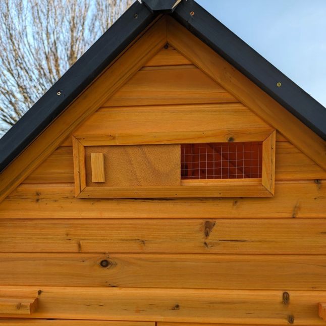 Poulailler Bassette XXL 15 à 18 poules toit tôle